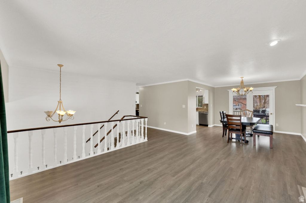 Image 4 of property listing at 6183 S 2375 E, South Ogden, UT 84403