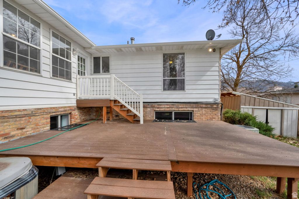Image 38 of property listing at 6183 S 2375 E, South Ogden, UT 84403