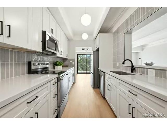 7865 E Mississippi Ave 304, Denver, CO 80247