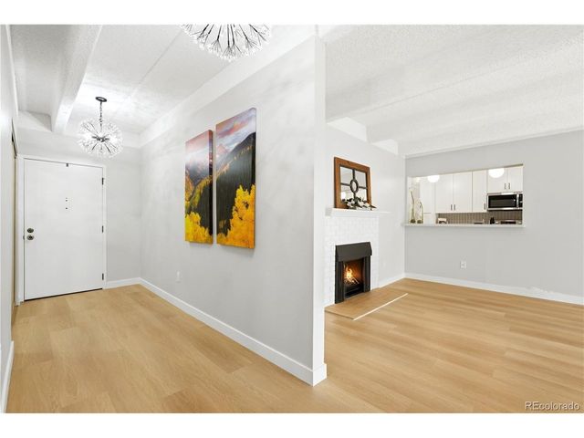 7865 E Mississippi Ave 304, Denver, CO 80247