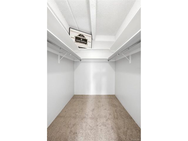 7865 E Mississippi Ave 304, Denver, CO 80247