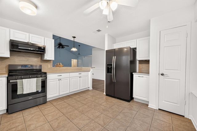 13423 Ravens Caw Drive, Cypress, TX 77429