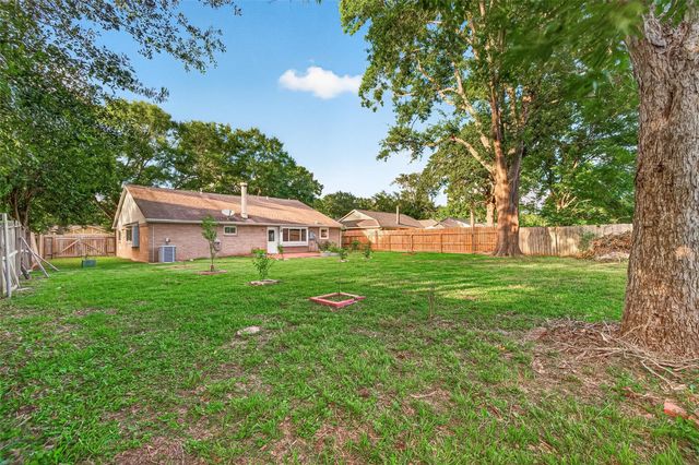 13423 Ravens Caw Drive, Cypress, TX 77429