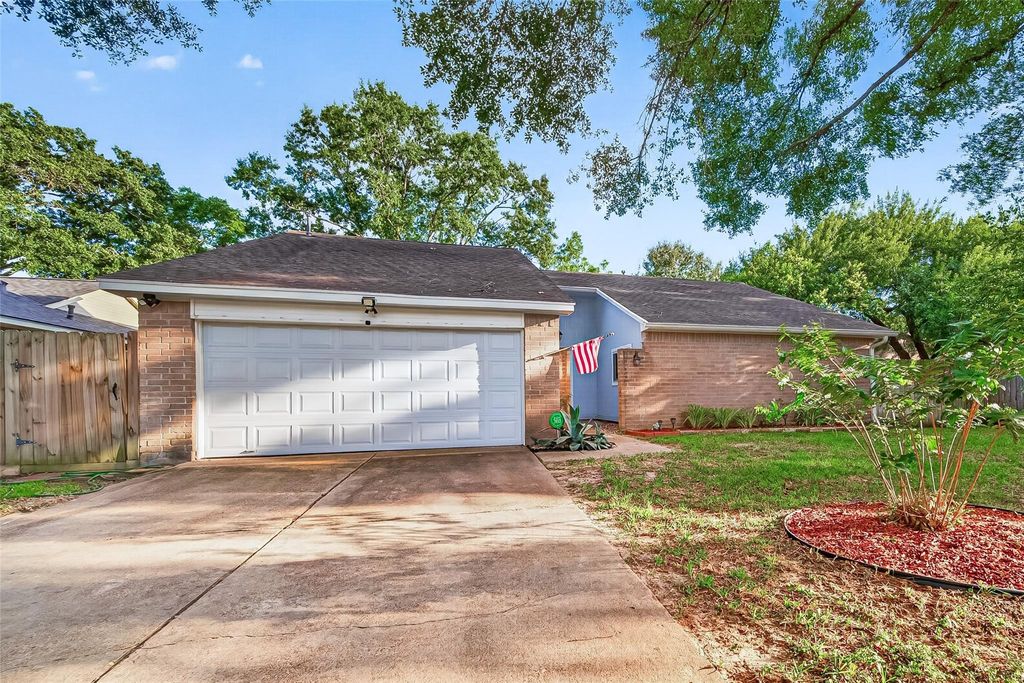 13423 Ravens Caw Drive, Cypress, TX 77429