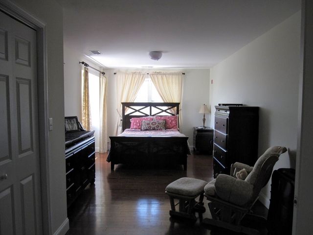 120 Wyllis Ave 319, Everett, MA 02149