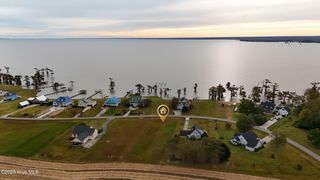 419 Batchelor Bay Drive, Merry Hill, NC 27957