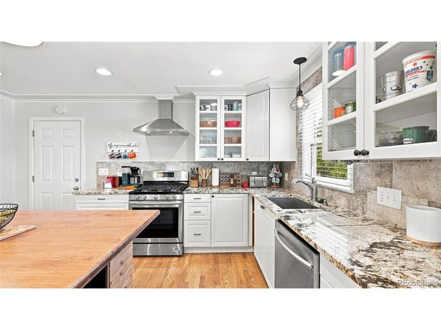 4639 S Fox St, Englewood, CO 80110