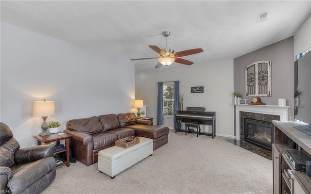 1056 Snead DR, Suffolk, VA 23434