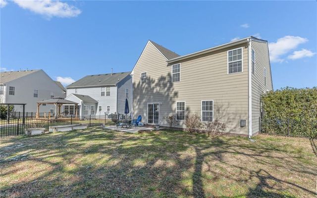 1056 Snead DR, Suffolk, VA 23434