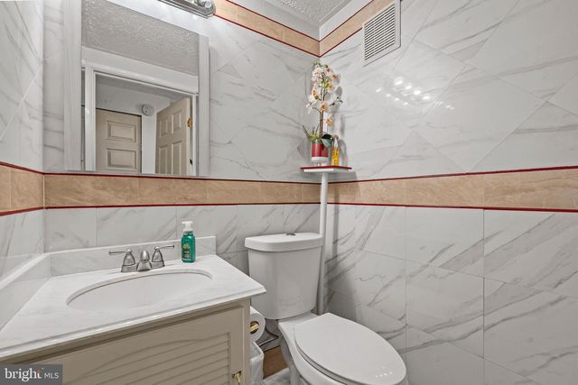 10283 LONG HILL CT, Manassas, VA 20110