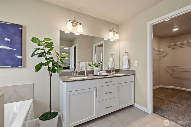 32800 Ash Avenue SE, Black Diamond, WA 98010
