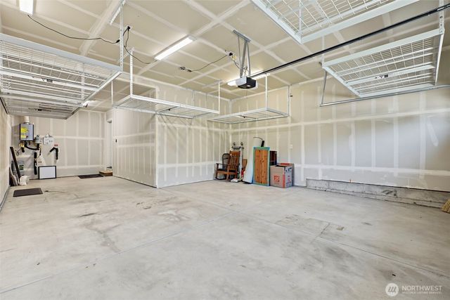 32800 Ash Avenue SE, Black Diamond, WA 98010