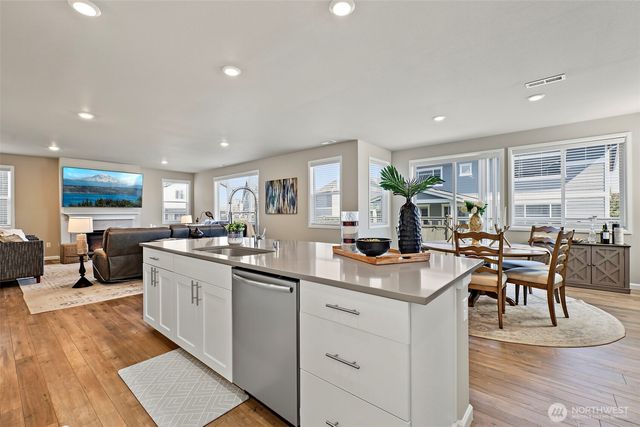32800 Ash Avenue SE, Black Diamond, WA 98010