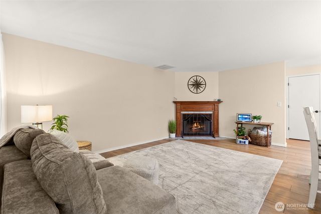 5821 Winnwood Drive SE, Olympia, WA 98513