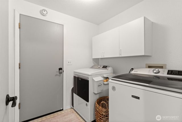 5821 Winnwood Drive SE, Olympia, WA 98513