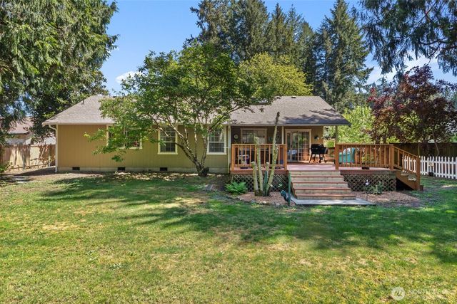 5821 Winnwood Drive SE, Olympia, WA 98513