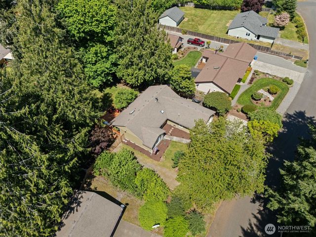 5821 Winnwood Drive SE, Olympia, WA 98513
