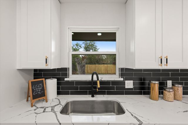 2003 Deerfield Drive, Carrollton, TX 75007