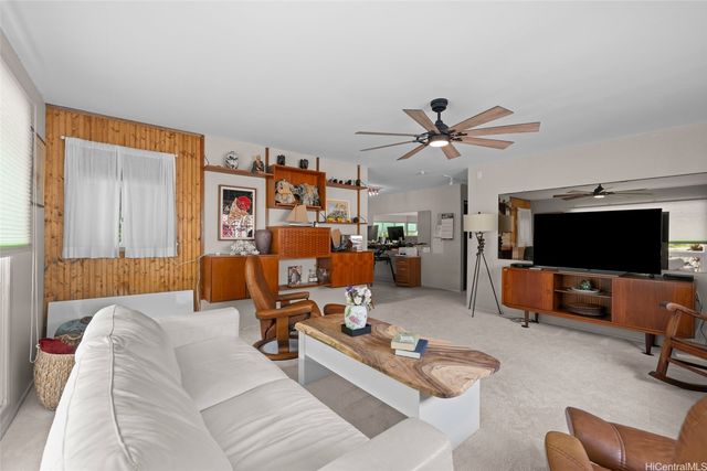 702 Hahaione Street, Honolulu, HI 96825