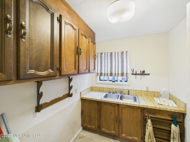 576 Franklin Road, Goodman, MS 39079