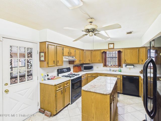 576 Franklin Road, Goodman, MS 39079