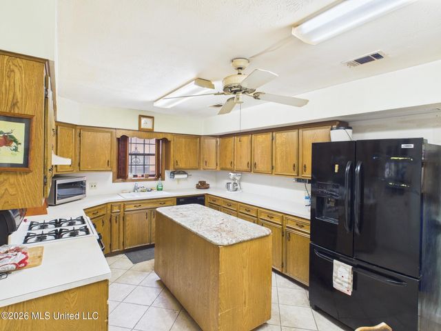 576 Franklin Road, Goodman, MS 39079