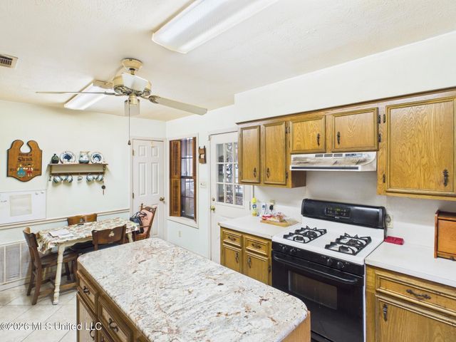 576 Franklin Road, Goodman, MS 39079