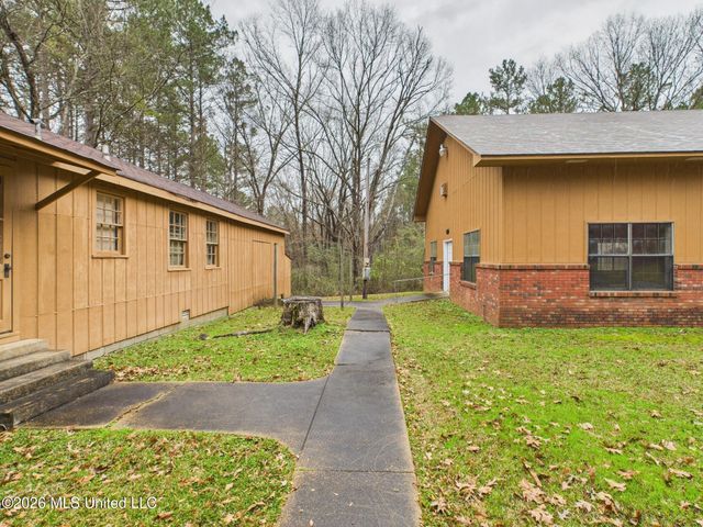 576 Franklin Road, Goodman, MS 39079