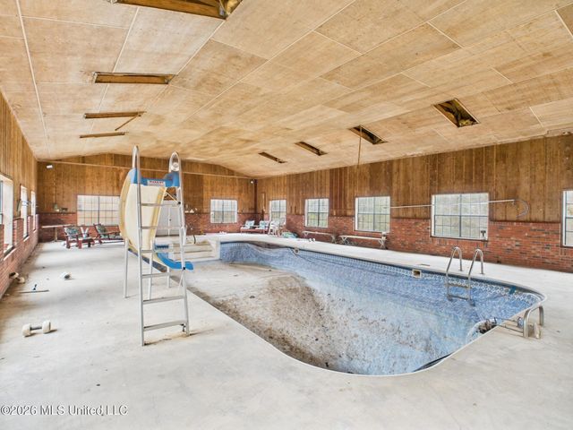 576 Franklin Road, Goodman, MS 39079