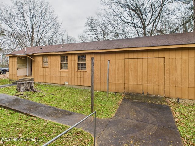 576 Franklin Road, Goodman, MS 39079