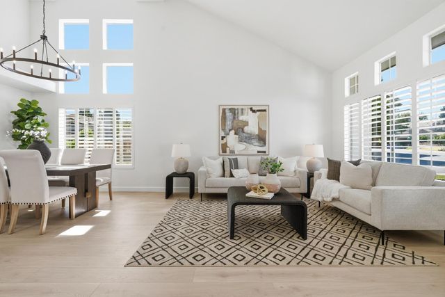 282 Thorndike Way, Folsom, CA 95630