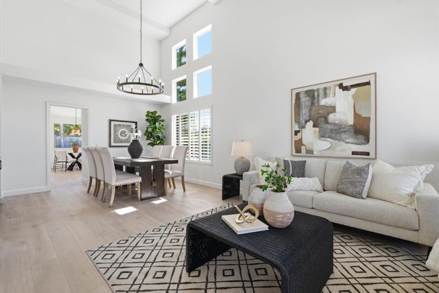 282 Thorndike Way, Folsom, CA 95630