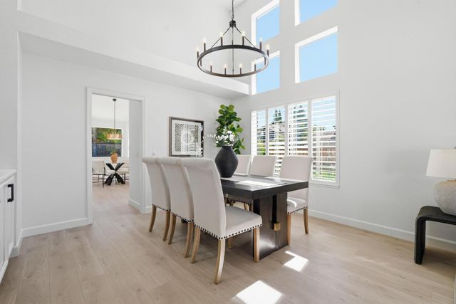 282 Thorndike Way, Folsom, CA 95630