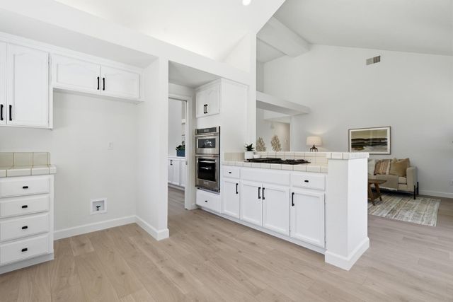 282 Thorndike Way, Folsom, CA 95630