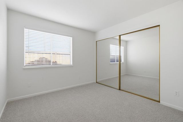 282 Thorndike Way, Folsom, CA 95630