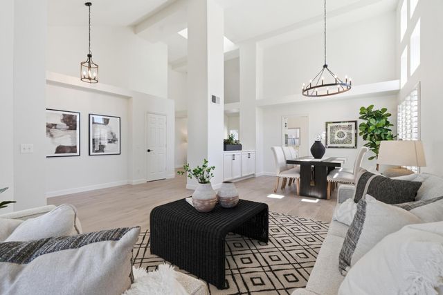 282 Thorndike Way, Folsom, CA 95630