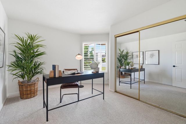 282 Thorndike Way, Folsom, CA 95630
