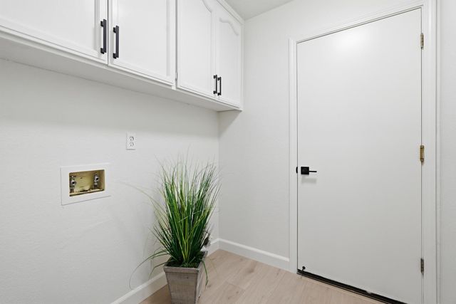 282 Thorndike Way, Folsom, CA 95630