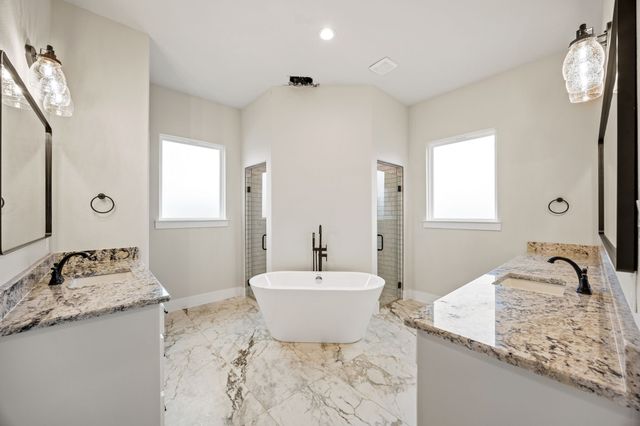 121 CR 207, Valley View, TX 76272