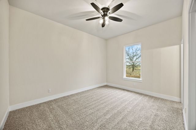 121 CR 207, Valley View, TX 76272