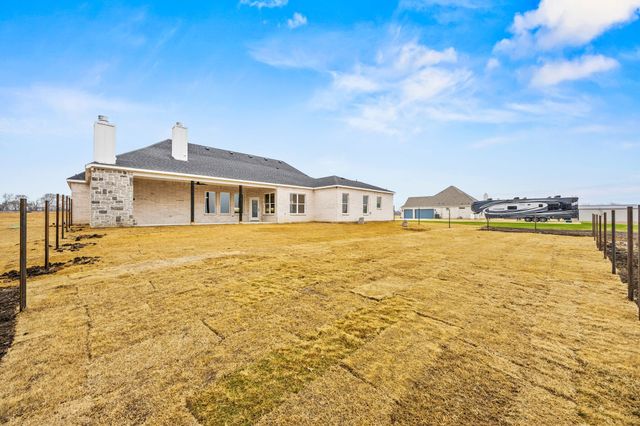 121 CR 207, Valley View, TX 76272