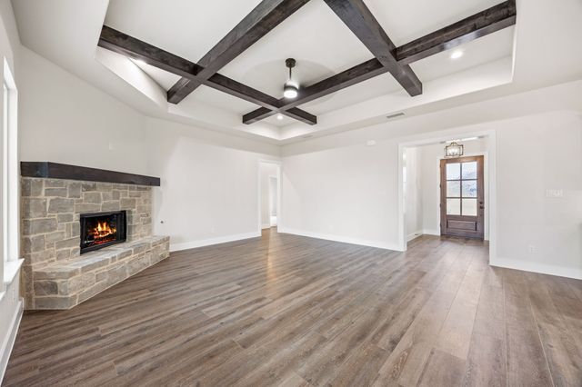 121 CR 207, Valley View, TX 76272