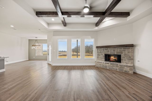 121 CR 207, Valley View, TX 76272