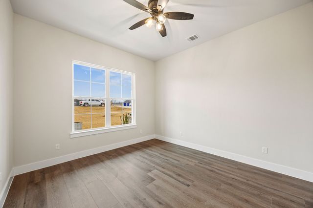 121 CR 207, Valley View, TX 76272