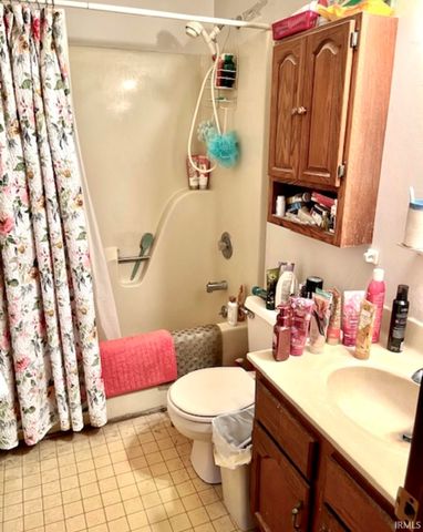 6940 Kolb Drive, Evansville, IN 47715
