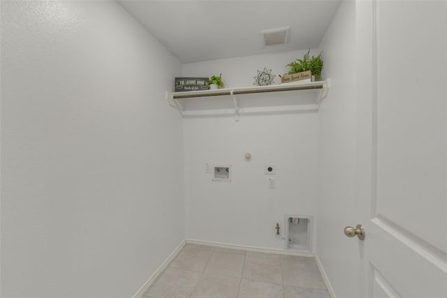 8710 Sunbury Oak Circle, Richmond, TX 77407