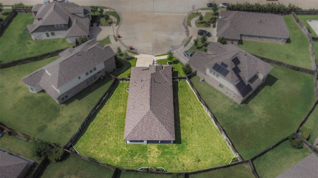 8710 Sunbury Oak Circle, Richmond, TX 77407
