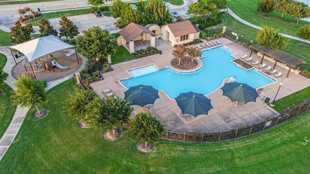8710 Sunbury Oak Circle, Richmond, TX 77407