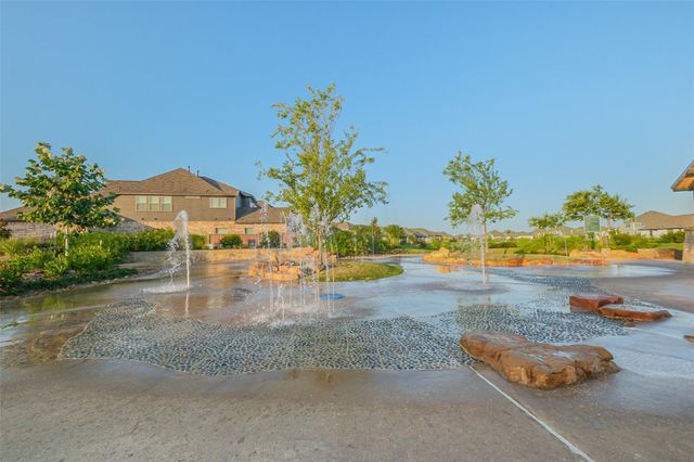 8710 Sunbury Oak Circle, Richmond, TX 77407