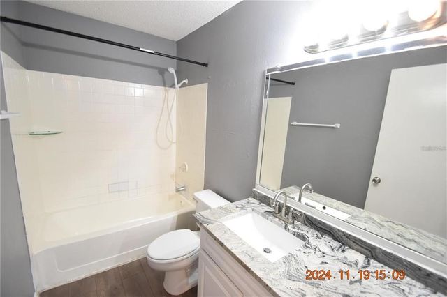 8718 MALLARD RESERVE DRIVE 202, Tampa, FL 33614